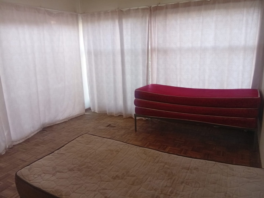 5 Bedroom Property for Sale in Navalsig Free State